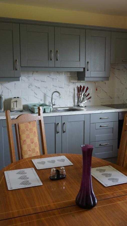 Granny'S Cottage Fintown Екстериор снимка